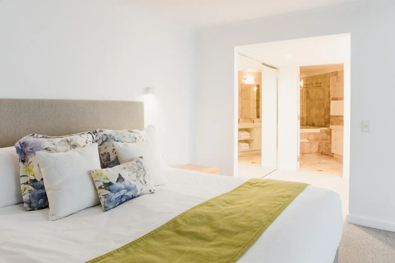 ****  Netanya Noosa Beachfront Resort Αυστραλία